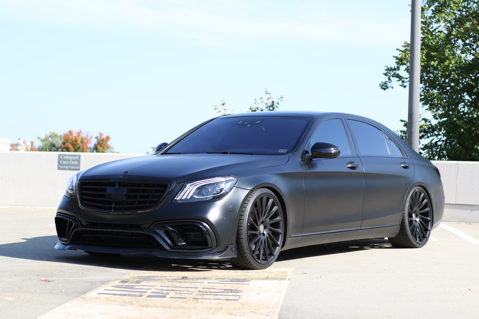 Mercedes-Benz S-Class S-550