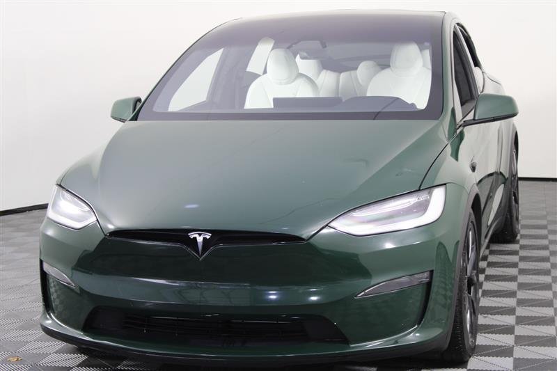 Tesla Model X Plaid